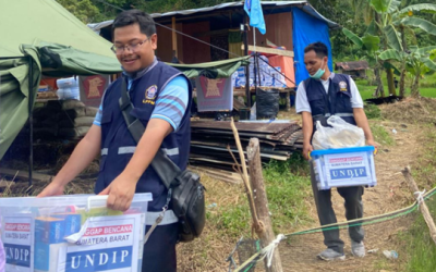 Relawan D-DART Undip Ceritakan Tantangan hingga Akses Ekstrem Saat Bantu Korban Banjir Sumatera Barat